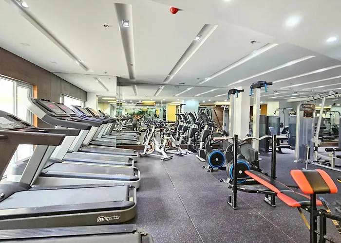 Apartment Chic Near Megamall And Shangrila Plaza